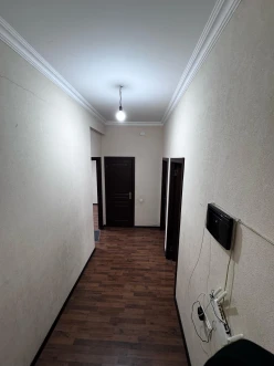 Satılır yeni tikili 2 otaqlı 60 m²,  İnşaatçılar m.