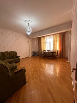 İcarə yeni tikili 3 otaqlı 120 m²,  Elmlər Akademiyası m.