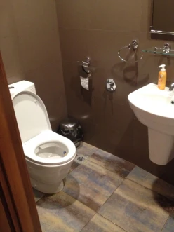 Satılır yeni tikili 2 otaqlı 84 m², 28 May m.-15