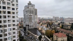 Satılır yeni tikili 3 otaqlı 122 m², 20 yanvar m.