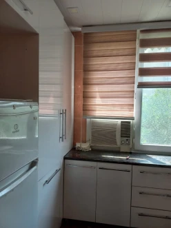 Satılır köhnə tikili 3 otaqlı 79 m², İnşaatçılar m.