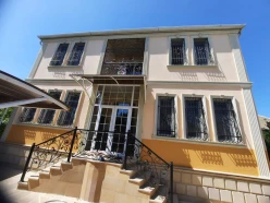 Продан Дом / вилла 5 Комнаты 200 m²,  Мардакян