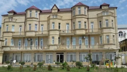 Satılır ev/villa 40 otaqlı 1600 m²,  Badamdar