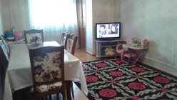 Satılır köhnə tikili 2 otaqlı 50 m², Yasamal r.