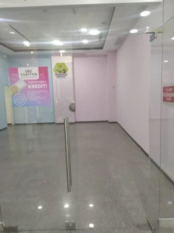 İcarə obyekt 60 m², 28 May m.