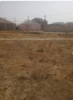 Satılır torpaq sahəsi15 sot, Binə q.