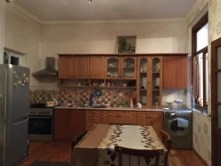 Satılır ev/villa 3 otaqlı 75 m², Biləcəri q.